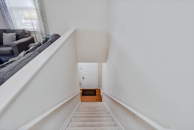 Photo - 5003 Hollington Dr