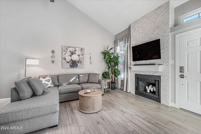 Photo - 1717 E Union Hills Dr Unit 1052