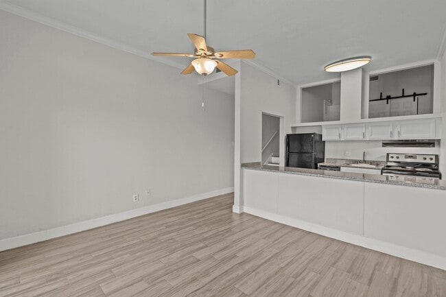 Photo - 7820 Seawall Blvd Unit 109