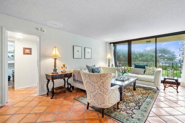 Photo - 899 Jeffery St Unit 3050