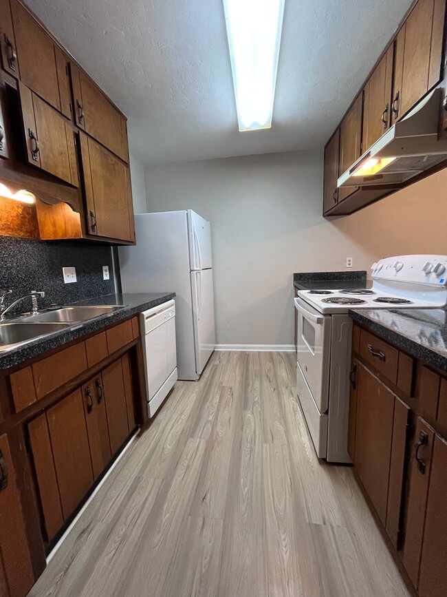 3732 Donovan Dr Unit D
