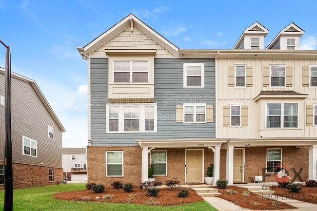 Photo - 7125 Brookview Ln