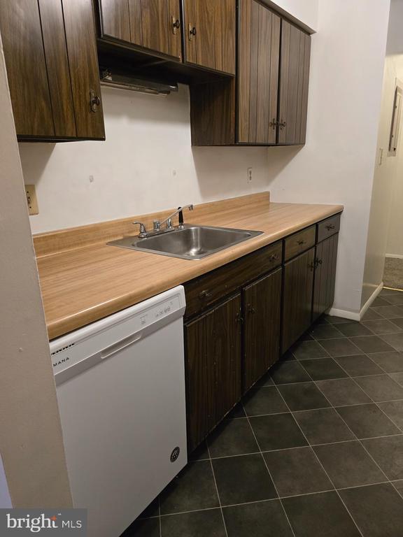 Photo - 115 Charlotte Way Unit 303