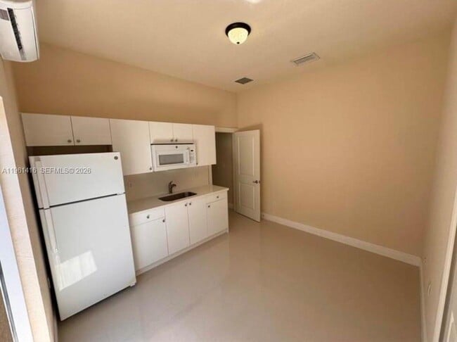 Photo - 14434 SW 14th St Unit 1