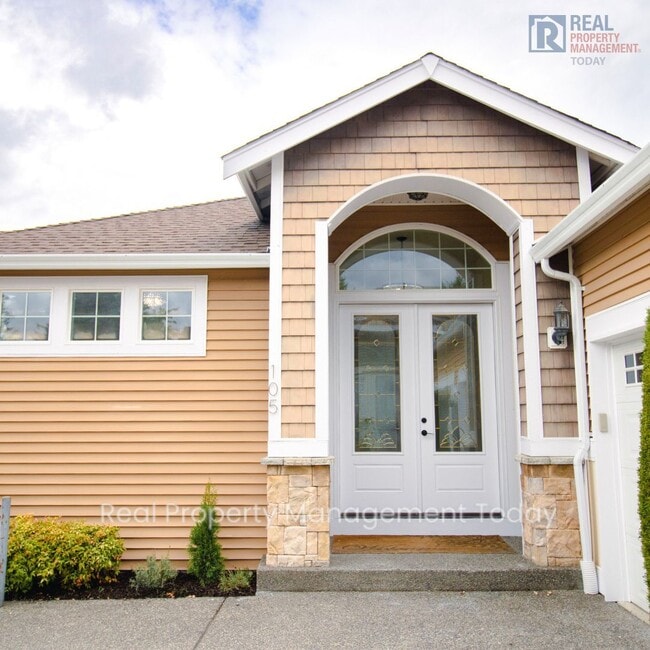 Photo - Beautiful Remodeled 3 Bedroom In Orting!