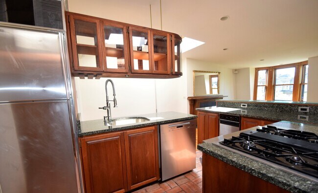 Photo - 17 Holyoke St Unit 17 Holyoke Street