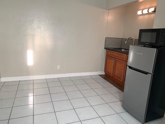 Photo - 4565 SW 143rd Ave