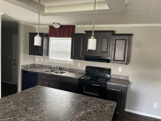 Photo - 522 Banner Ave