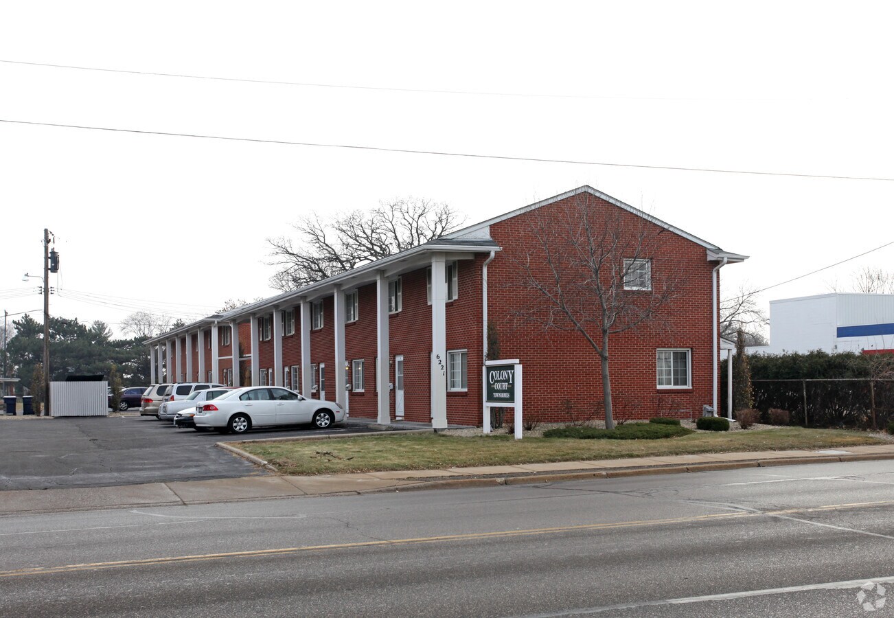 Photo - Colony Court