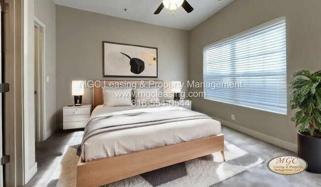 Photo - 2 Bedroom Luxury Apartment in the Northland of KCMO