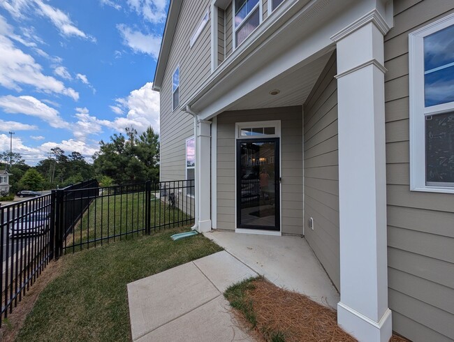 Photo - Modern Corner Lot Townhome located in the Ivy Ridge Community in South Carolina !