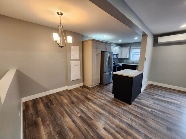 Photo - 8 Mitchell St Unit 2