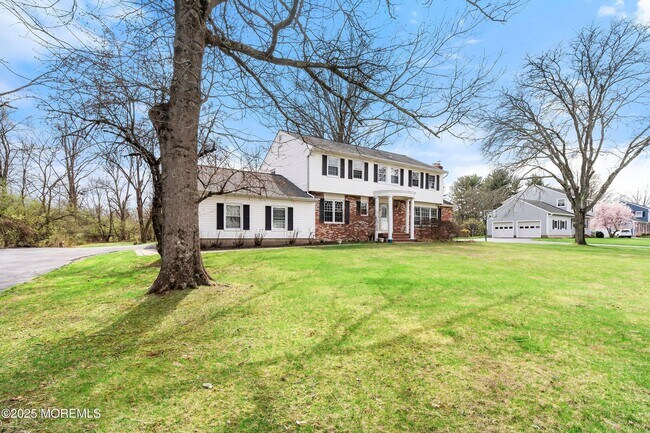 10 Monroe Ct