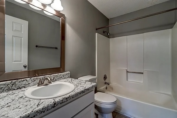 Plaza Place Apartments