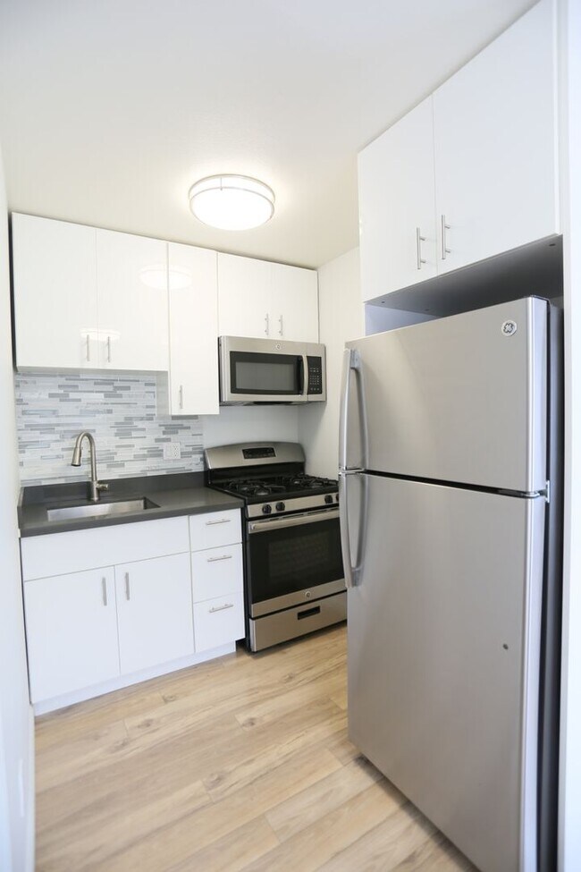 Photo - 301 Jayne Ave Unit 1