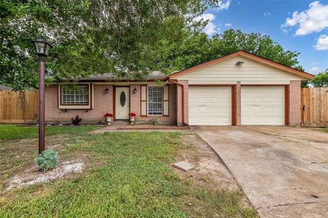 Building Photo - 12110 Panay Dr Rental