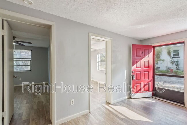 Photo - 420 Euclid Ave Unit Apt 2