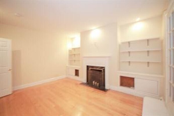 1751 Commonwealth Ave