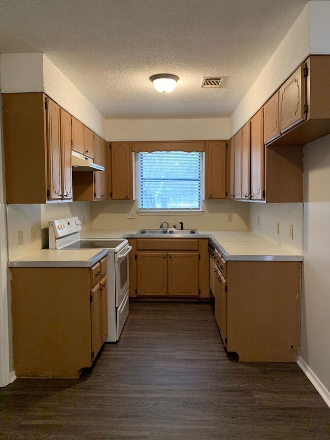 Photo - 1307 N. Arkansas-