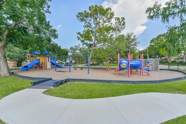 Building Photo - 11826 Cedar Pass Dr