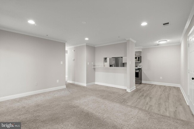 Photo - 4720 Dorsey Hall Dr Unidad 602