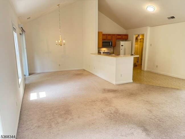 Photo - 24 Bourne Cir Casa