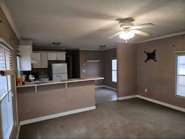 Photo - 410 Brown St