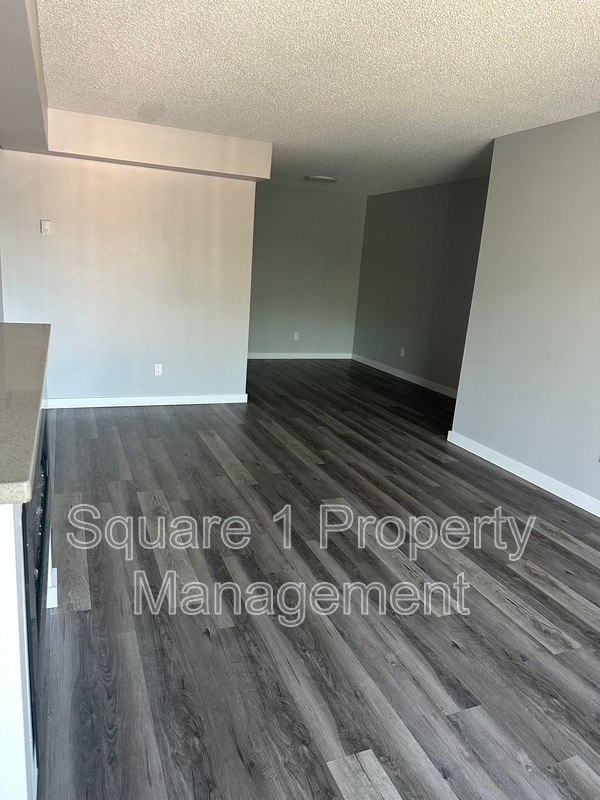 Photo - 9864-9884 84 Ave NW Unit 206