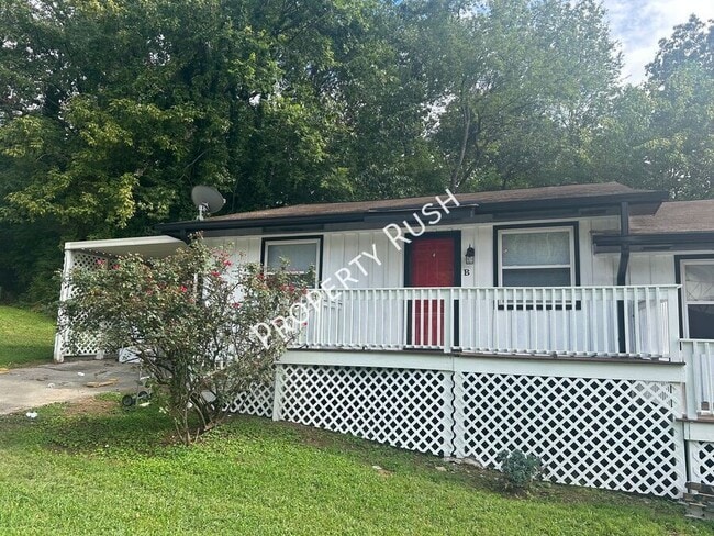 Building Photo - 3210 Joselin Ln Unit B Rental
