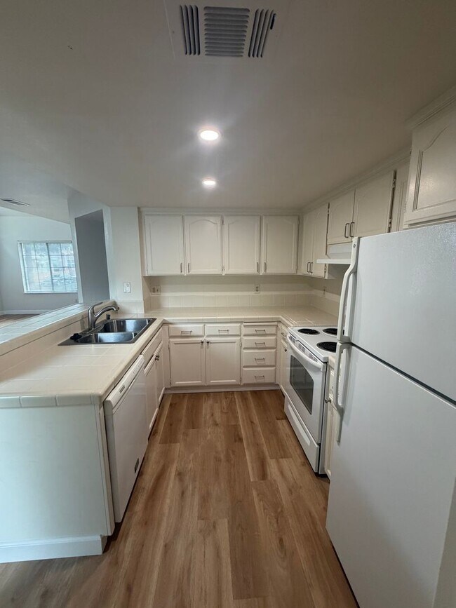 Photo - Beautifully Updated 2-bedroom 2 bath home blocks from Downtown Martinez!