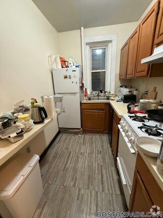 Building Photo - 463 Park Dr Rental