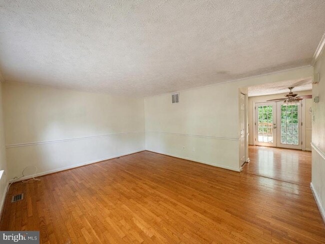 Photo - 8112 Parkdale Ct