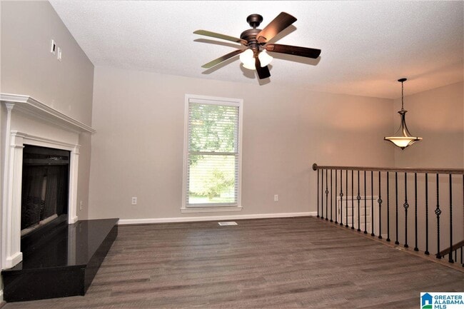 Photo - 228 Russet Woods Dr