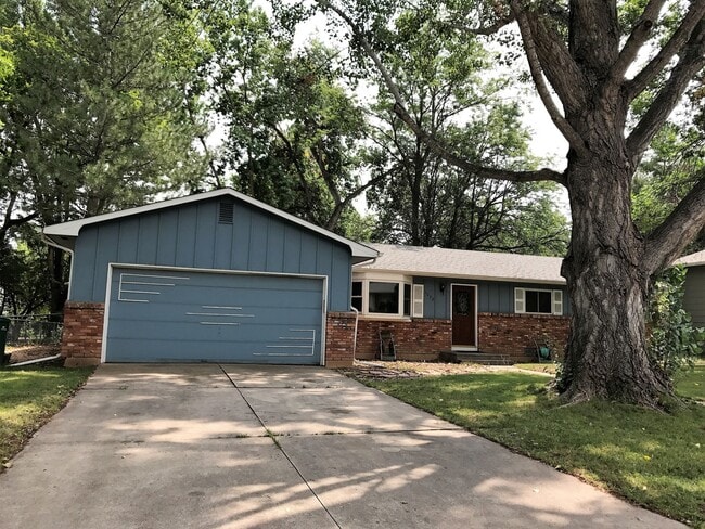 Photo - Spacious 3 Bed 2 Bath House Near CSU Campus!