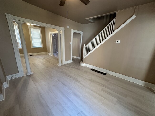 Photo - 356 Beaver St