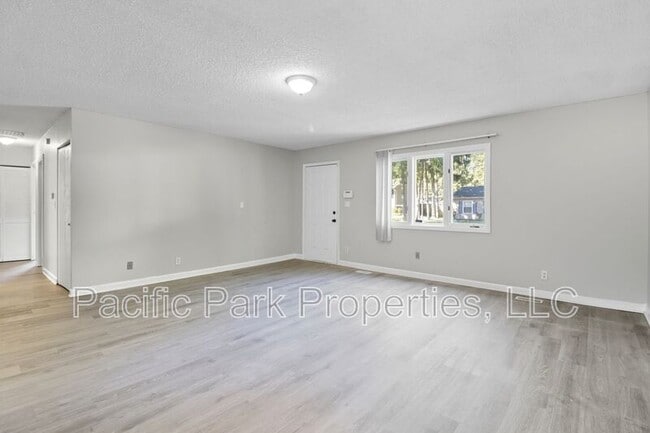 Photo - 3639 Richelieu Rd
