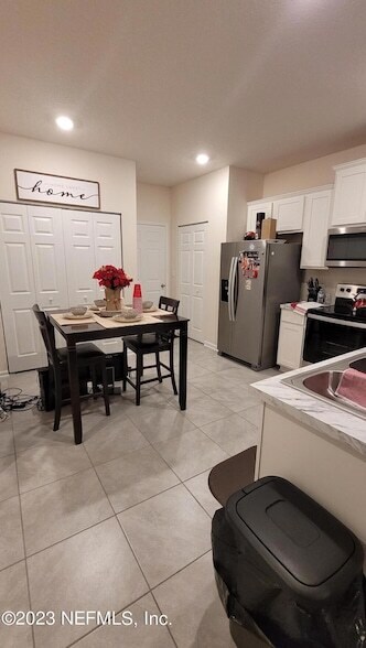 Photo - 915 Capitol Pkwy