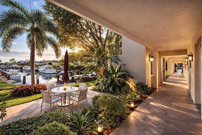 Building Photo - 2800 NE 14th Street Causeway Unit 110