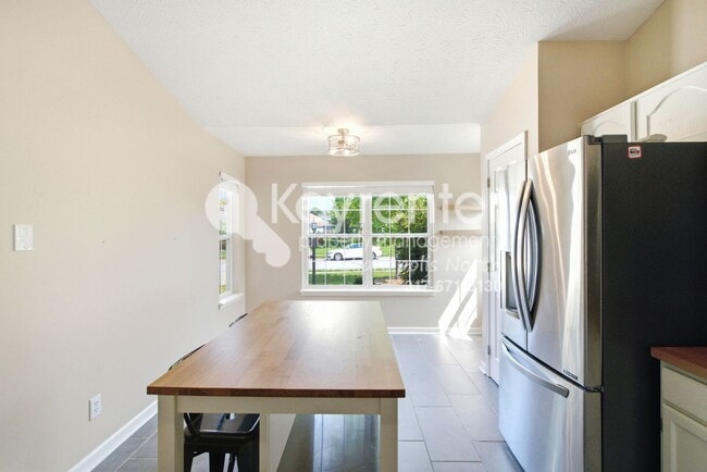 Photo - Beautiful Home in Fishers