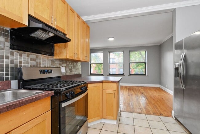 Photo - 7209 S Yates Blvd