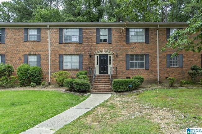 Building Photo - 2200 Montreat Cir Unit C Rental