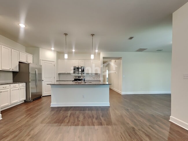 Photo - 1028 Tan Tara Trl