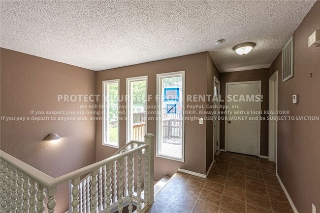 Photo - 27 Estes Dr