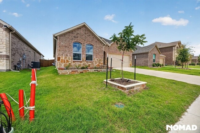 Building Photo - 7005 Black Ash Ln