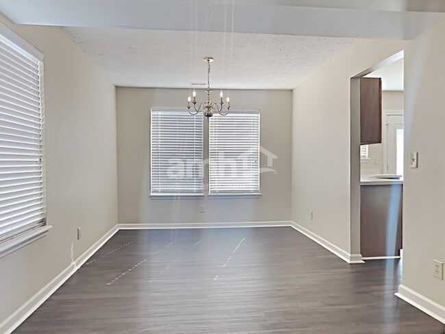 Photo - 19428 Amber Way