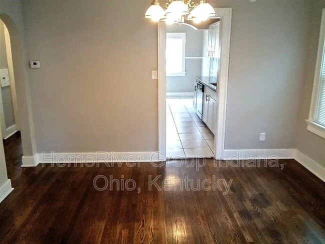 Photo - 1328 Wakefield Ave