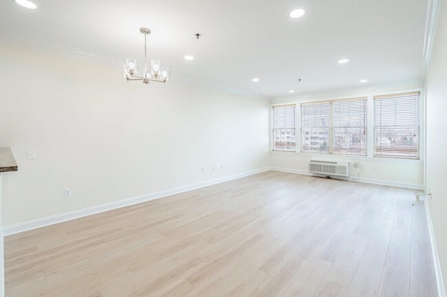 Photo - 30 Constitution Way Unidad 404