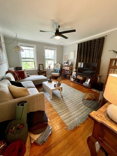 Photo - 4860 N Hermitage Ave Unit 3E