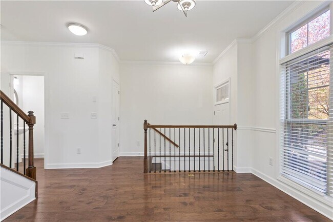 Photo - 2253 Lavista Ct NE