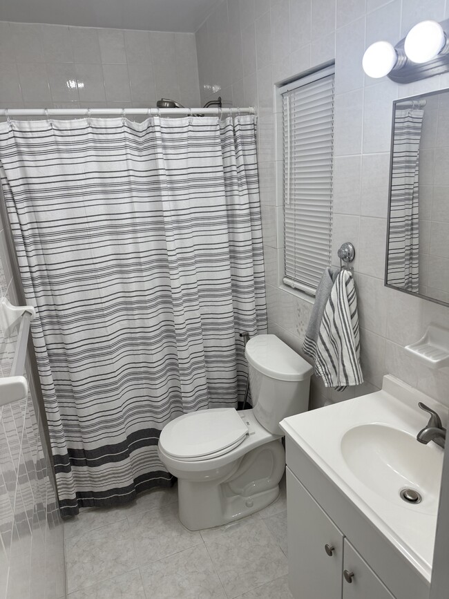 Photo - 11480 SW 55th St Unit Upstairs Apartment